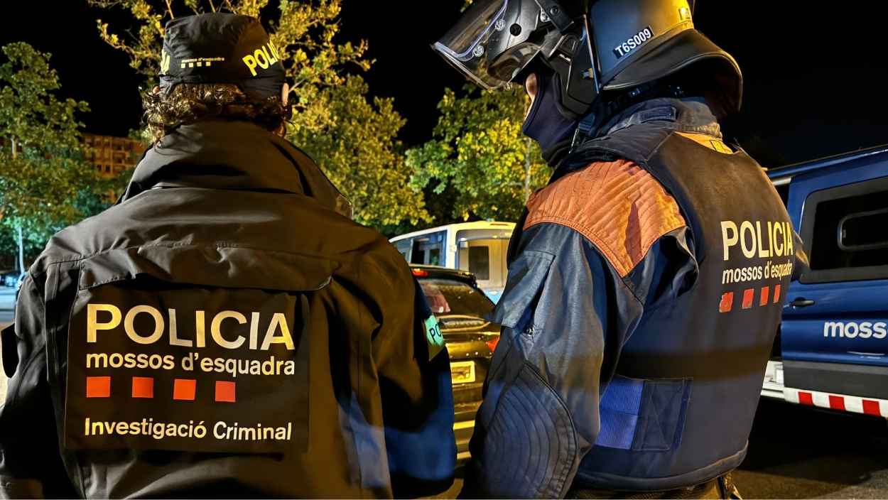 dispositivo marcha mossos contra red trafico marihuana armas lleida modified