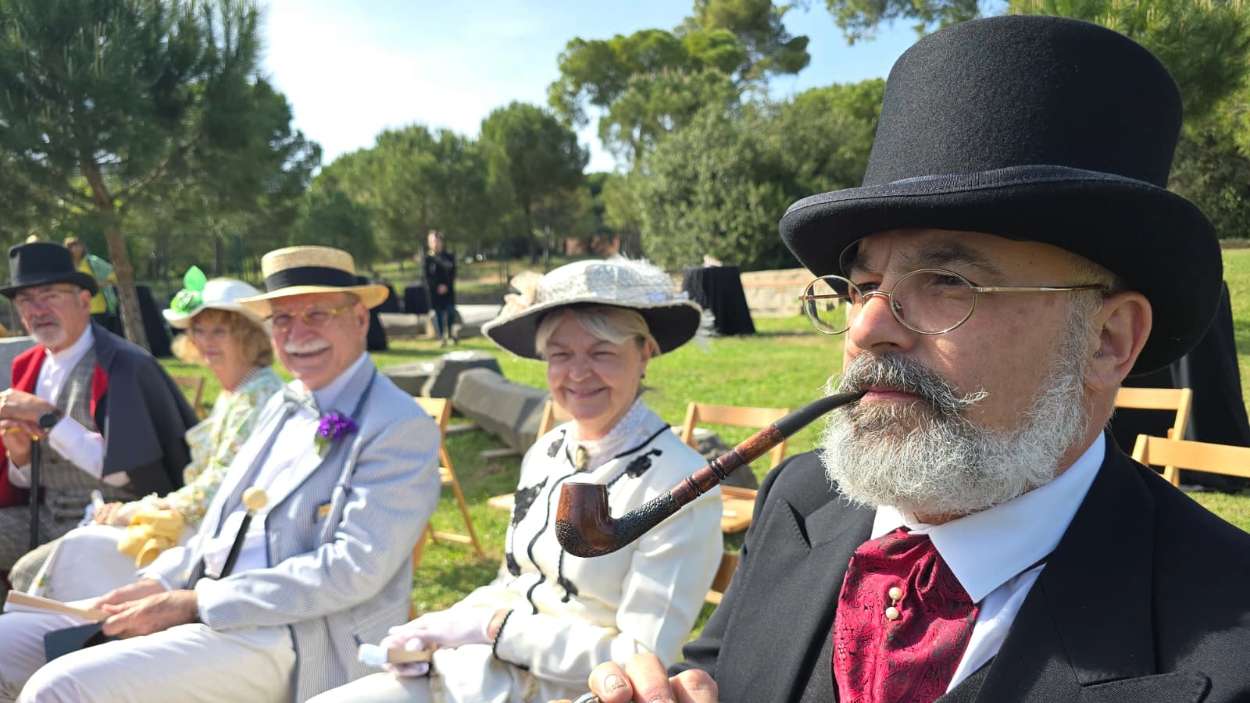 Trobada d'inauguració de les fires modernistes de les comarques de Barcelona.  Diputació de Barcelona