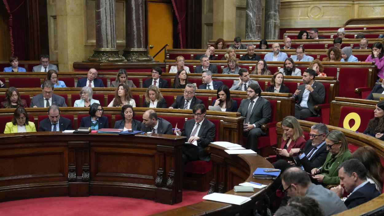 Ple del Parlament de Catalunya del 15 d'abril de 2026. David Zorrakino / EP