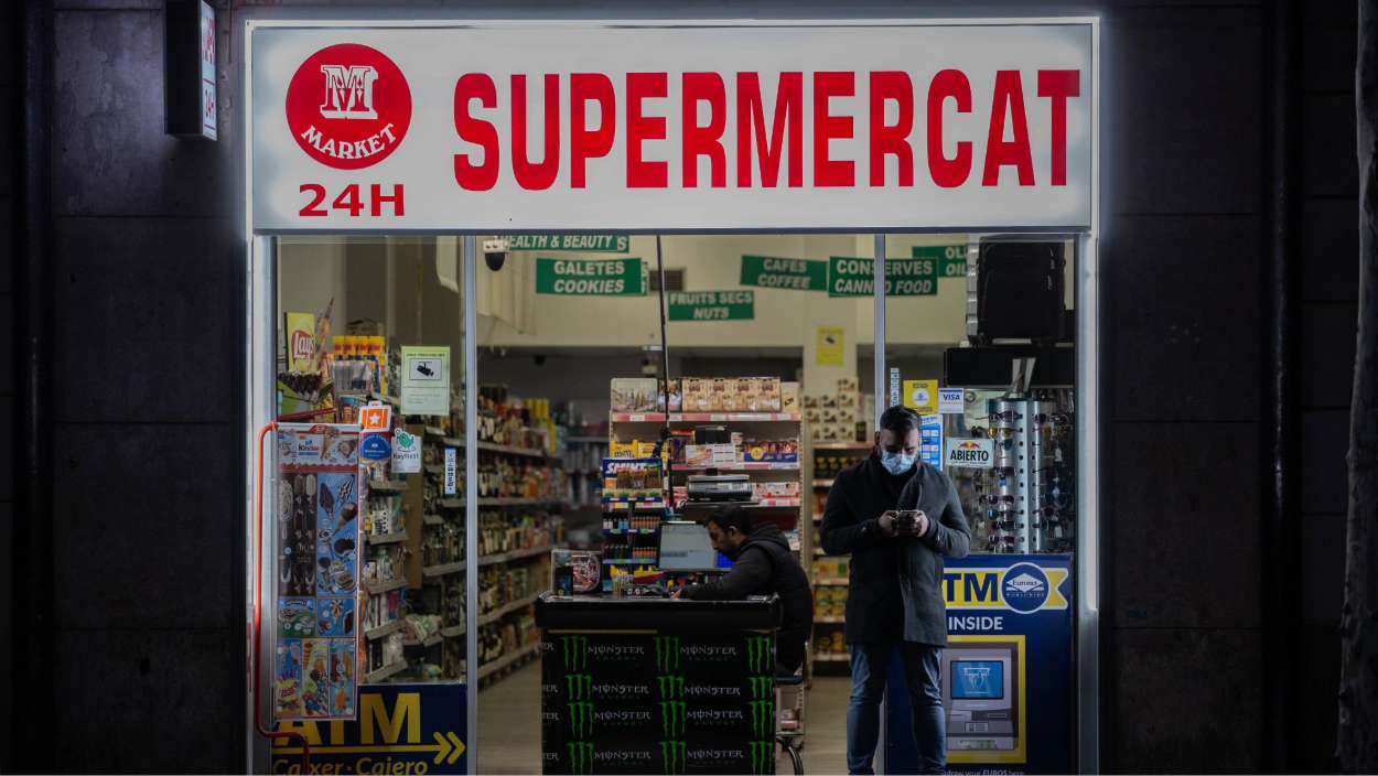 Supermercat 24 hores a Barcelona. EP
