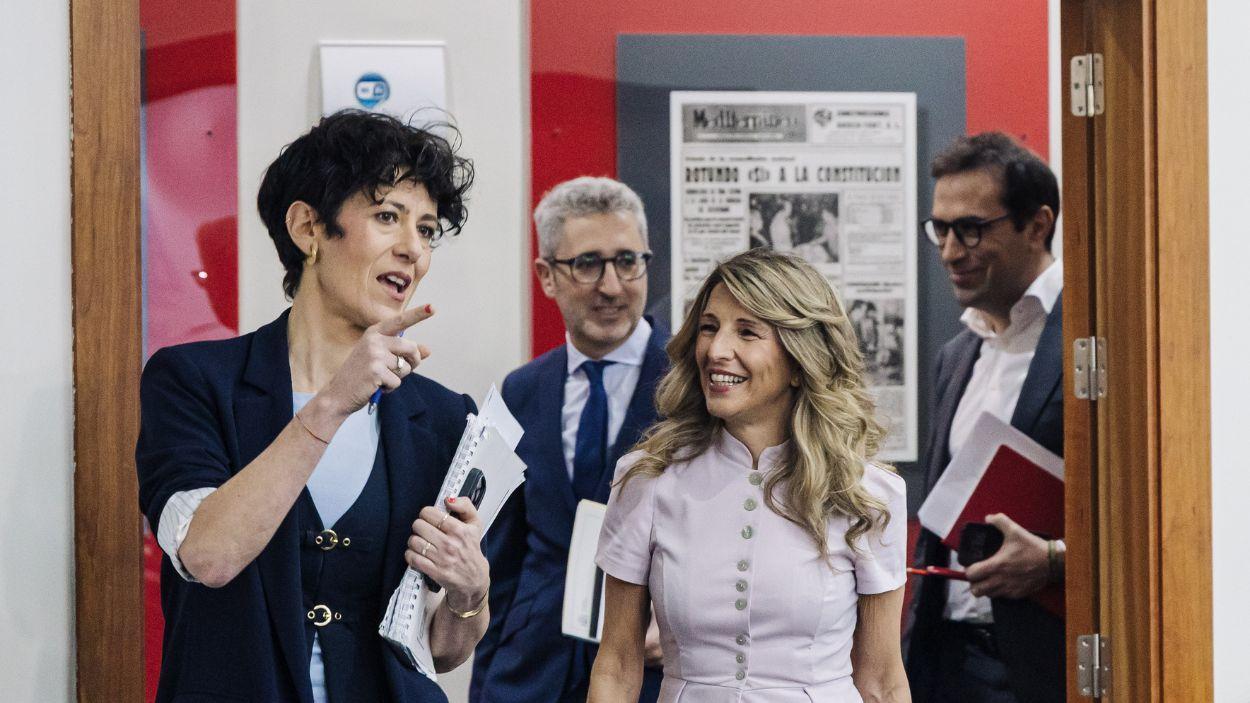 Elma Saiz, Yolanda Díaz y Arcadi España