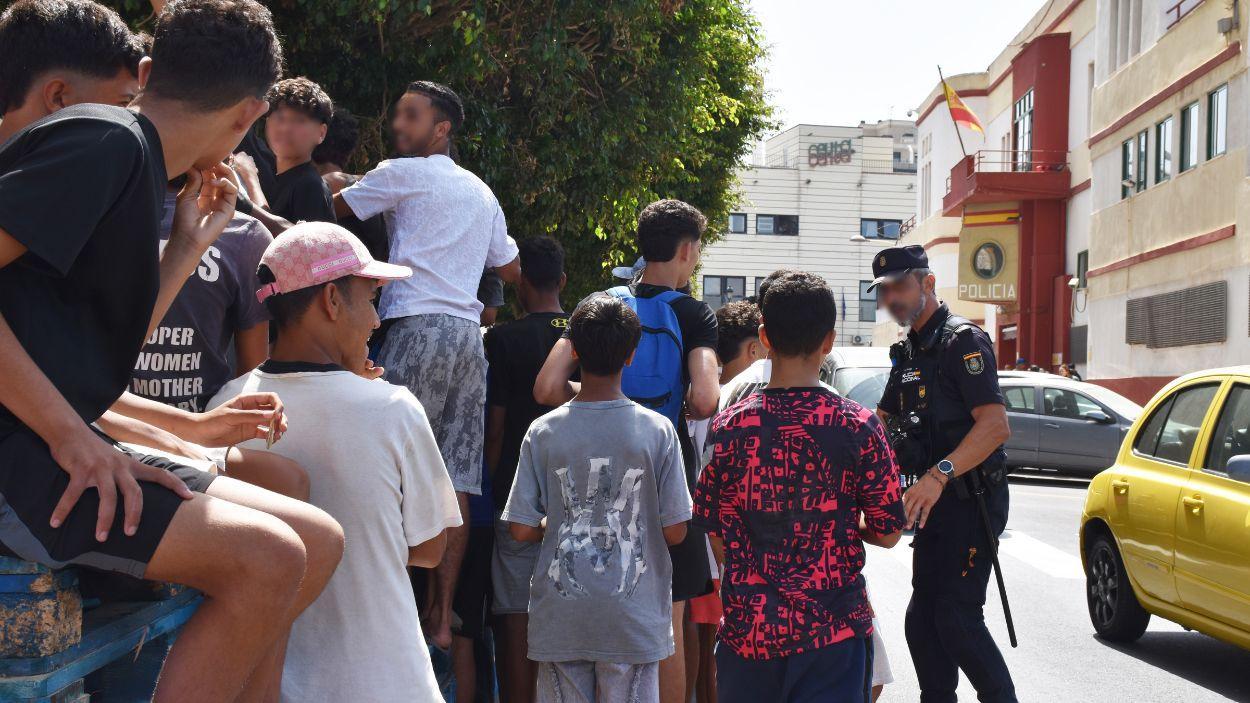 Menors migrants a Ceuta. EP