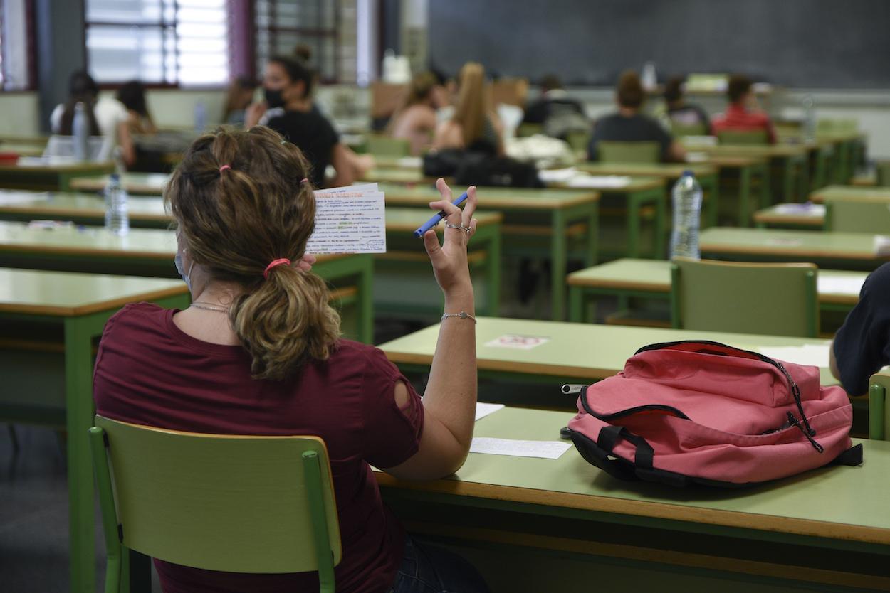 L'educació espanyola pateix un batacada amb el pitjor resultat en l'informe PISA de la seva història. EP