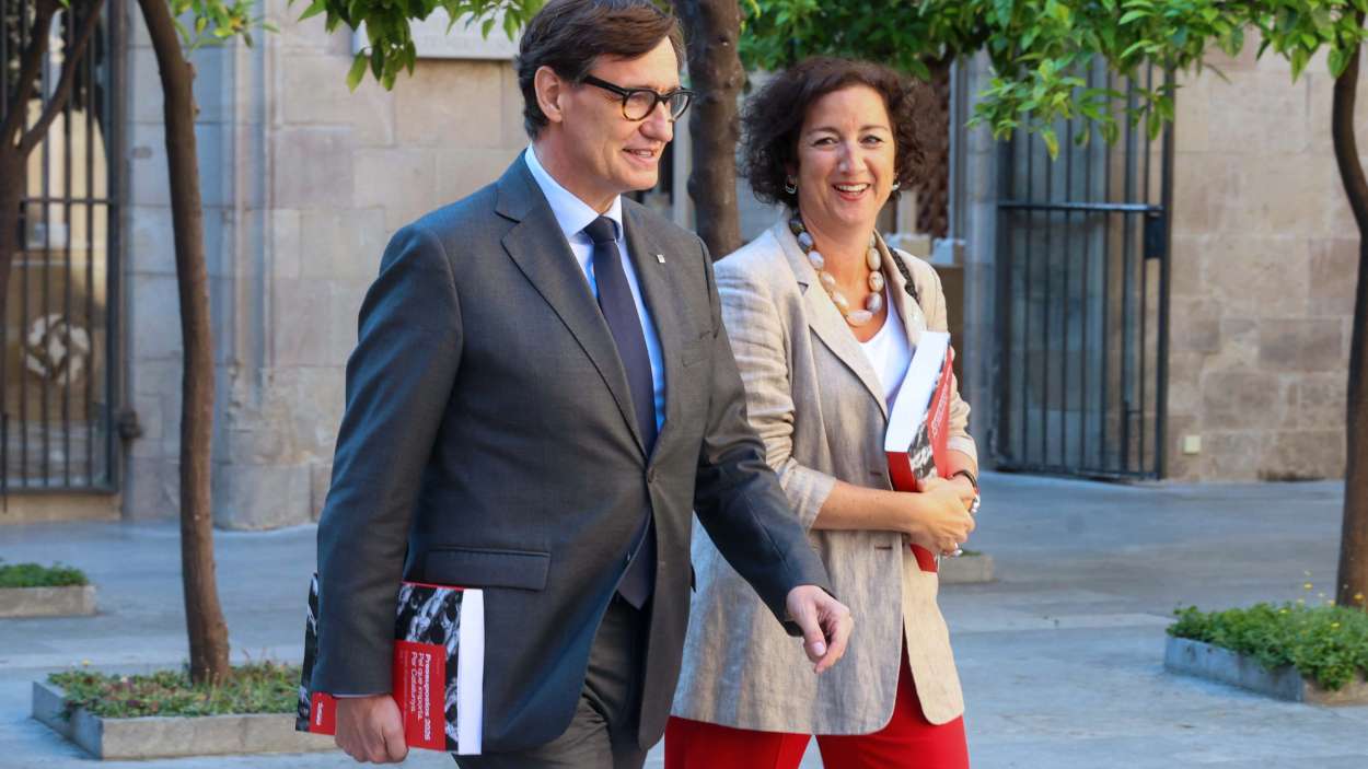 El president de la Generalitat, Salvador Illa, i la consellera d'Economia i Finances, Alícia Romero. Rubén Moreno