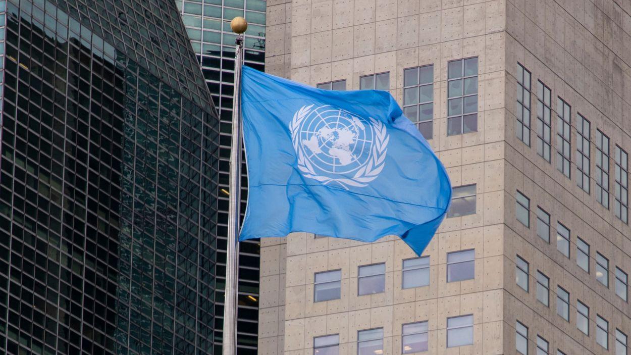 Bandera de les Nacions Unides a la seu de l’ONU a Nova York. EP