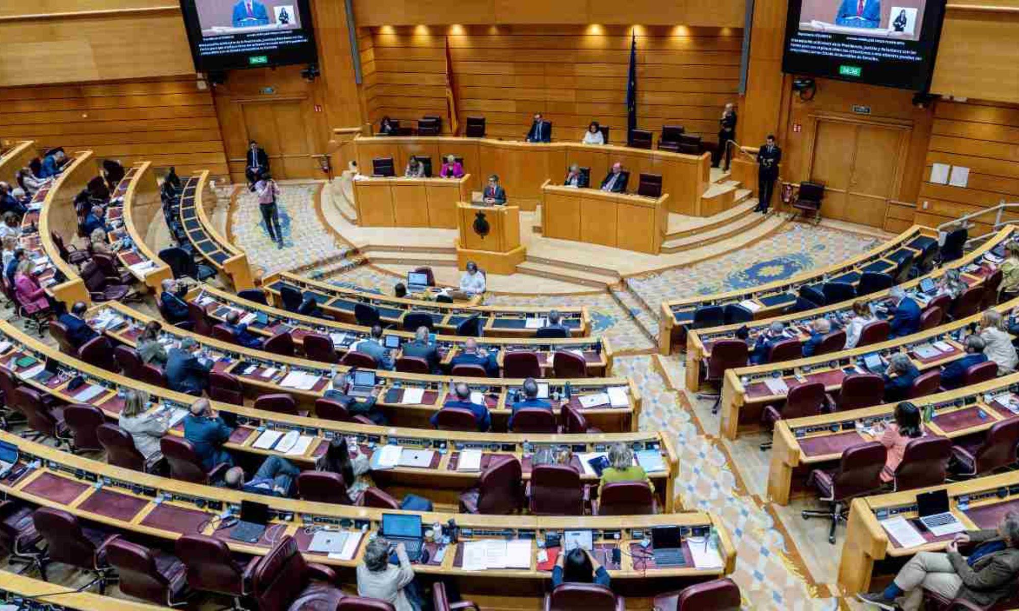 Senat. EP