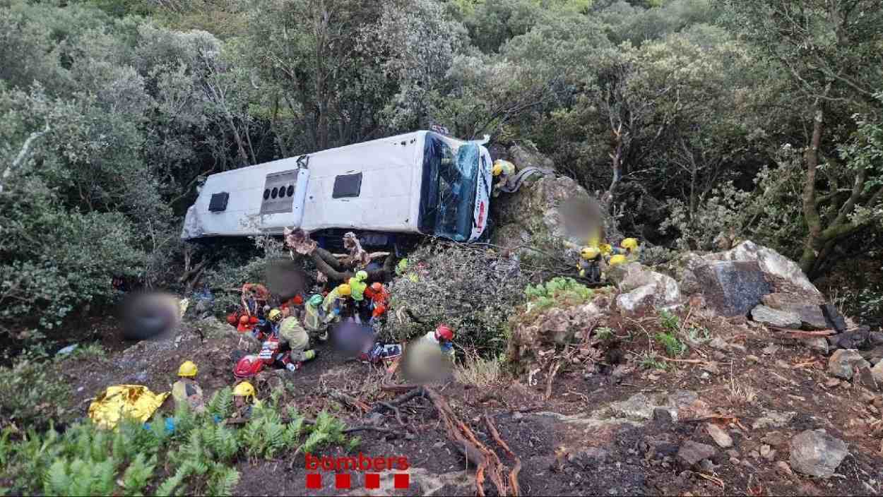 Accident d'autobús a Fogars de Montclús (Barcelona). Bombers de la Generalitat